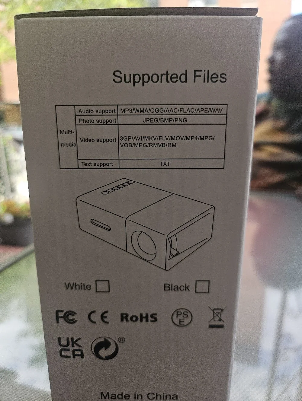 LED Projector - Black - Compact High-Resolution LED Projector - Picture 2 of 4